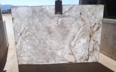 (22) Translucent White Crystallo – Quartz